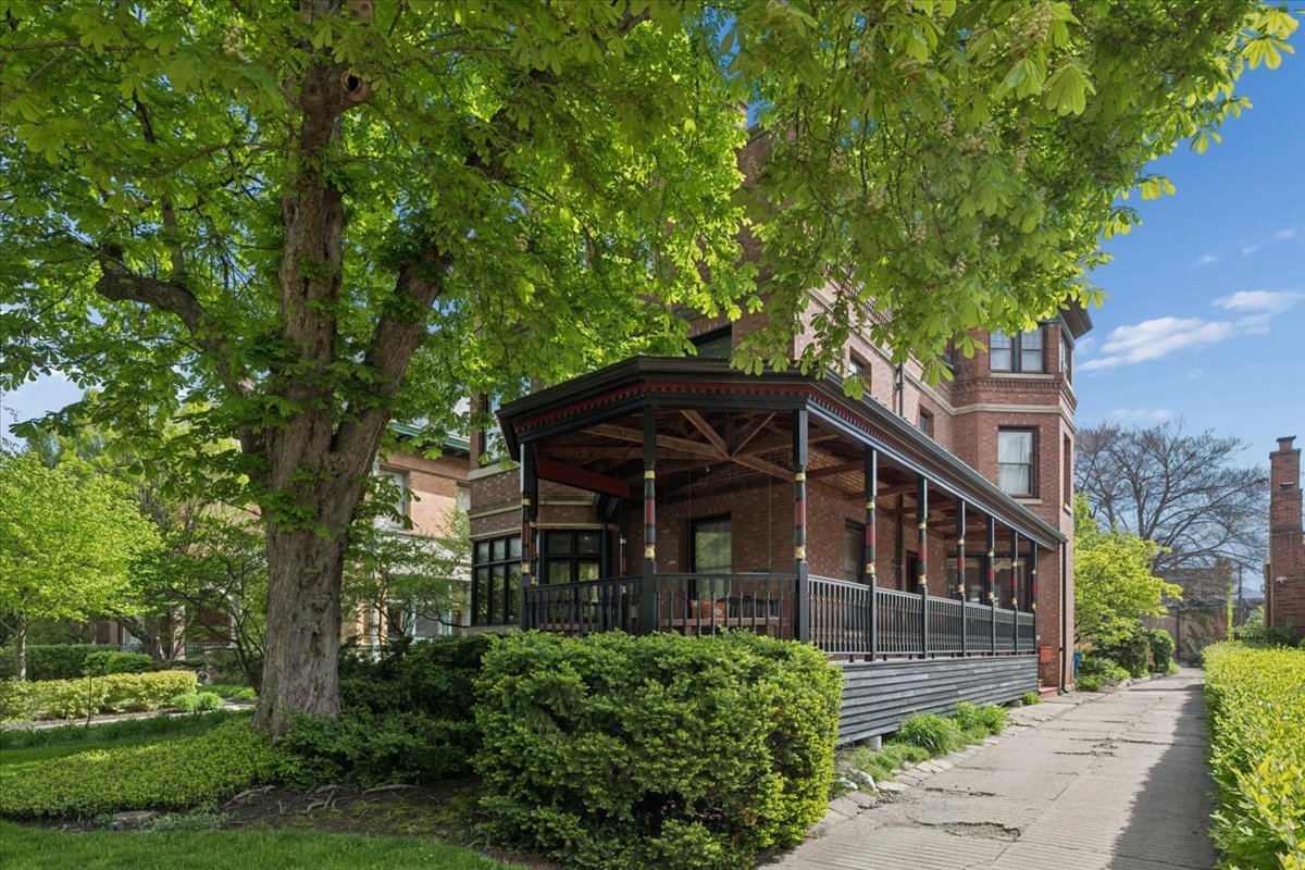 4923 South Greenwood Avenue Chicago IL 60615