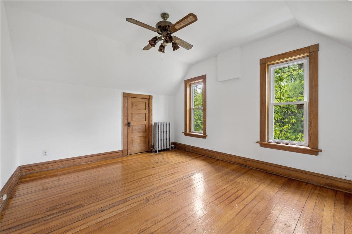 4923 South Greenwood Avenue Chicago IL 60615