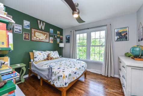 581 Tanager Lane West Chicago IL 60185