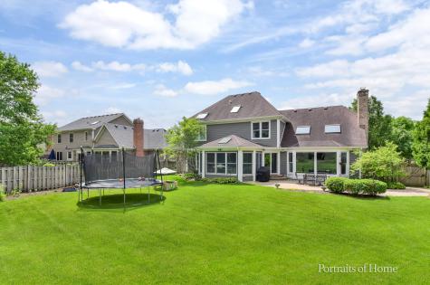 581 Tanager Lane West Chicago IL 60185