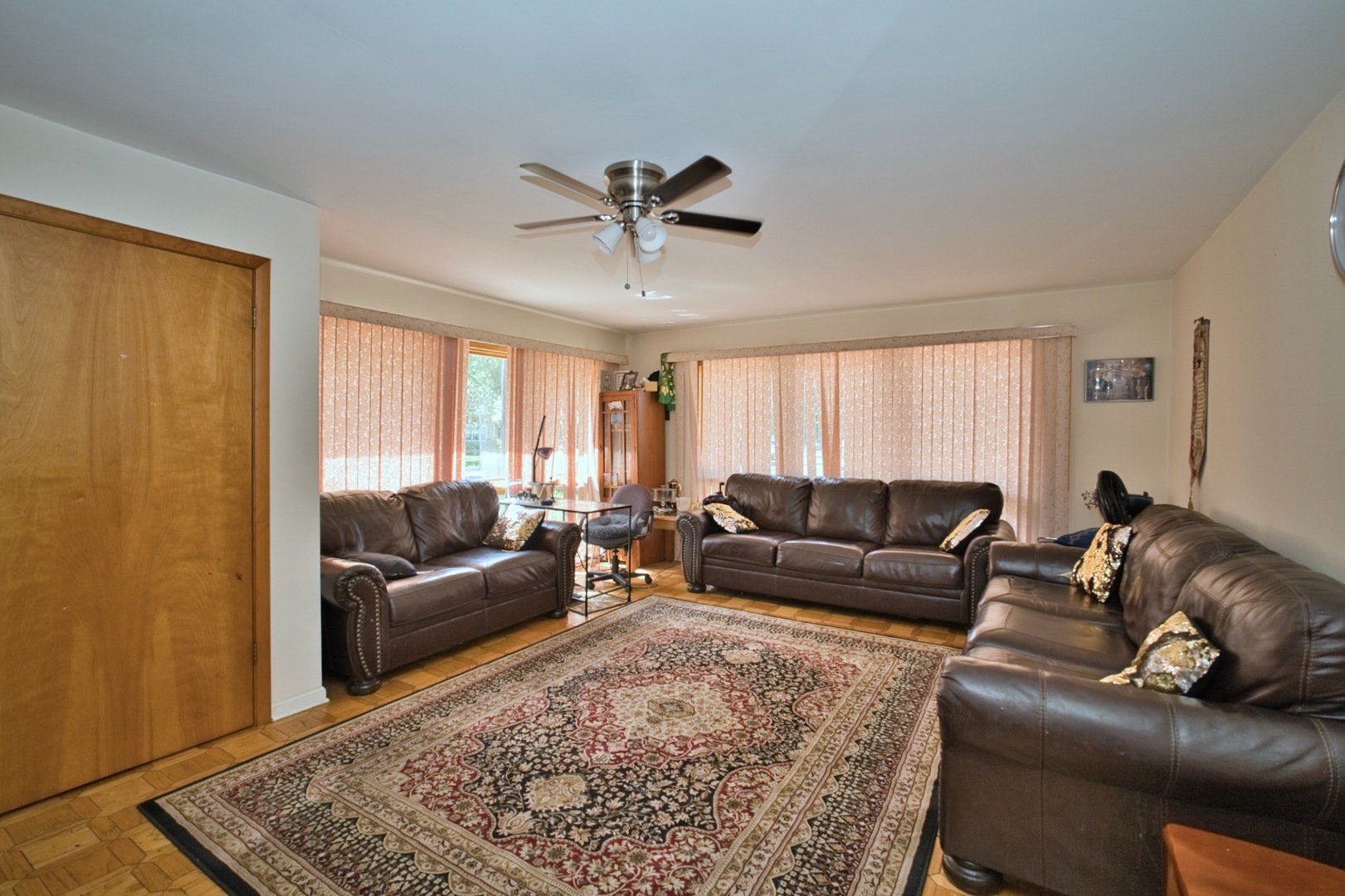 4454 Concord Lane Skokie IL 60076
