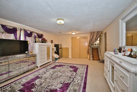 4454 Concord Lane Skokie IL 60076