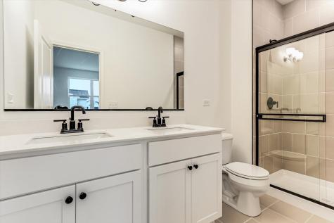 426 Comstock Road South Elgin IL 60177