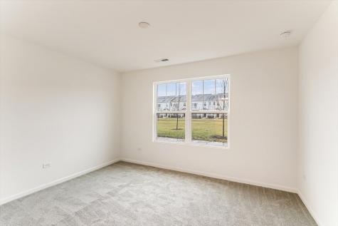 426 Comstock Road South Elgin IL 60177