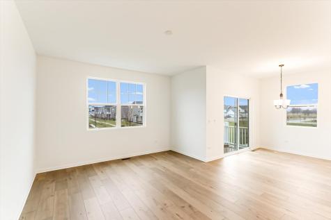426 Comstock Road South Elgin IL 60177