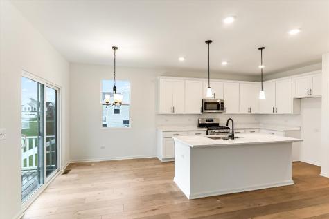 426 Comstock Road South Elgin IL 60177