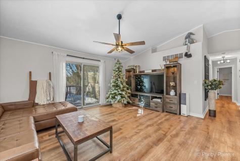 117 South West Benedict Drive Poplar Grove IL 61065