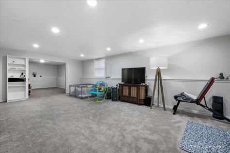 117 South West Benedict Drive Poplar Grove IL 61065