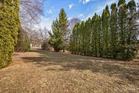 117 South West Benedict Drive Poplar Grove IL 61065