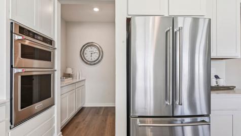 1858 Keating Drive Aurora IL 60503