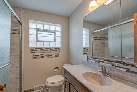 6651 North Oconto Avenue Chicago IL 60631