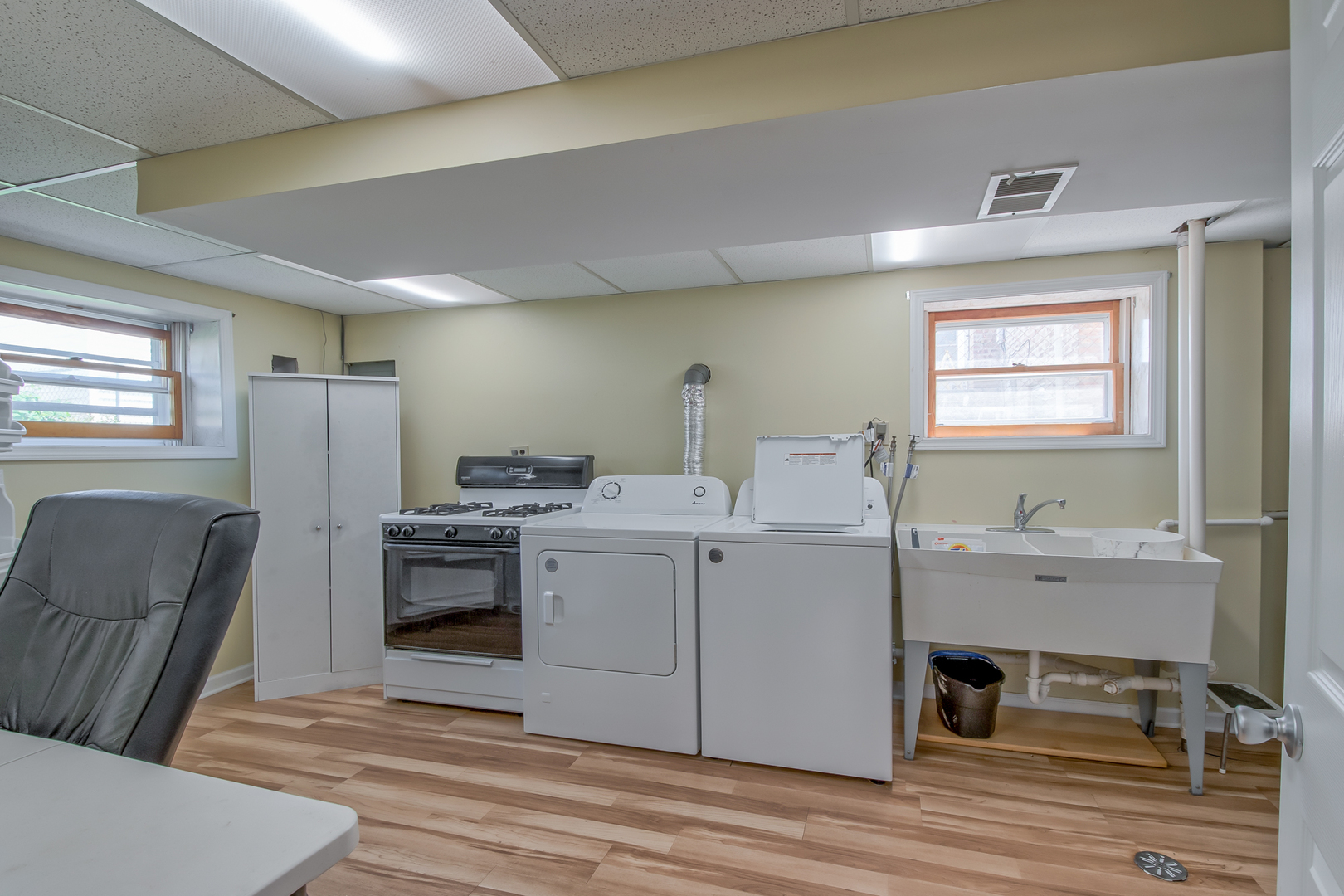 6651 North Oconto Avenue Chicago IL 60631