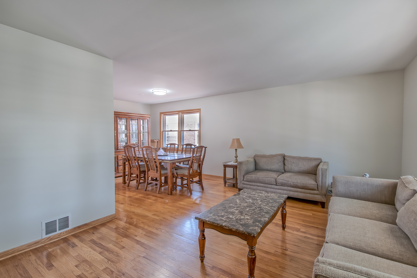 6651 North Oconto Avenue Chicago IL 60631