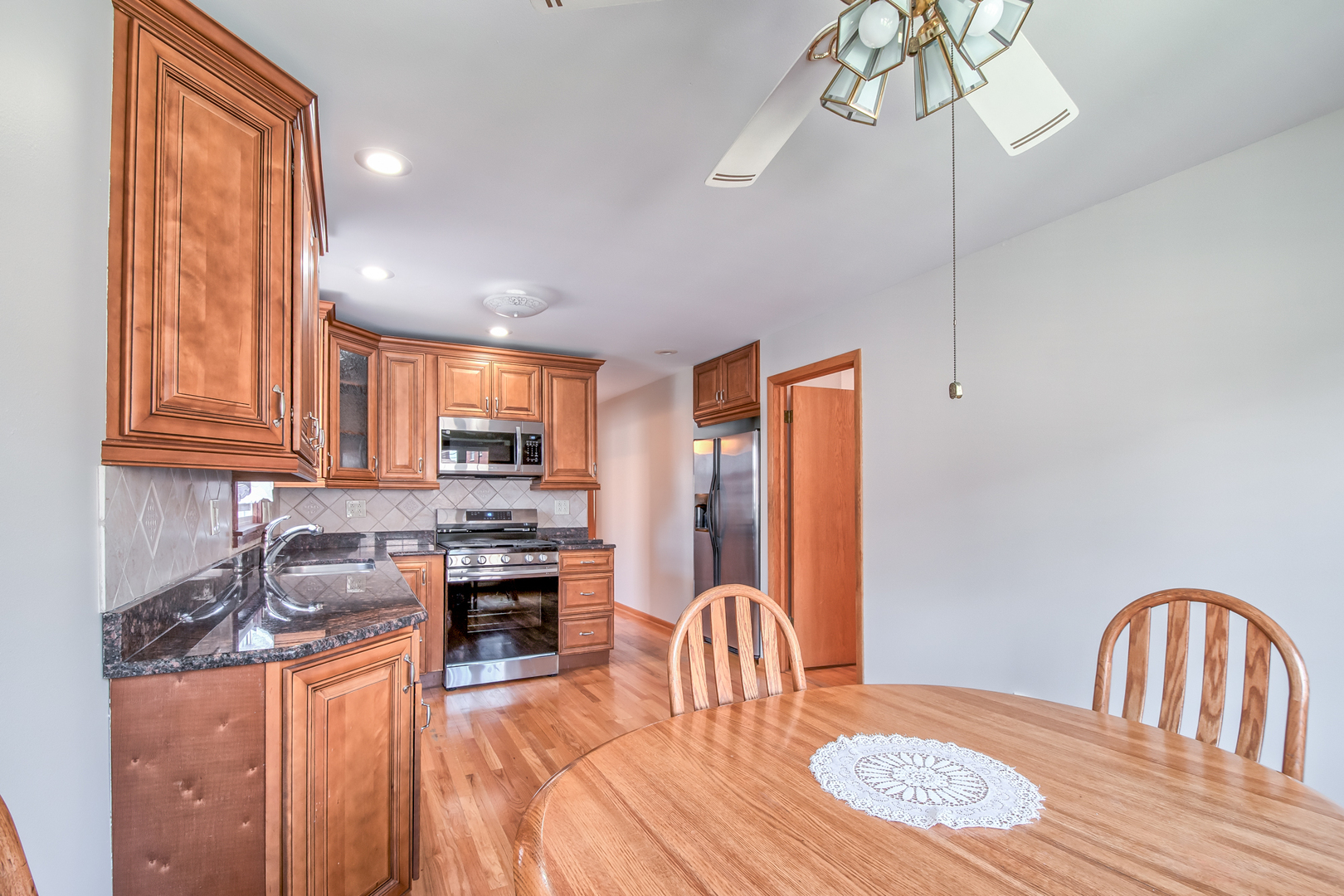 6651 North Oconto Avenue Chicago IL 60631