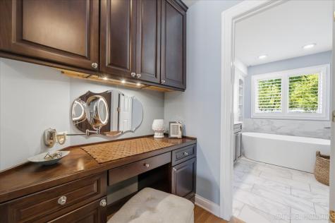 1914 North Ridge Avenue Arlington Heights IL 60004