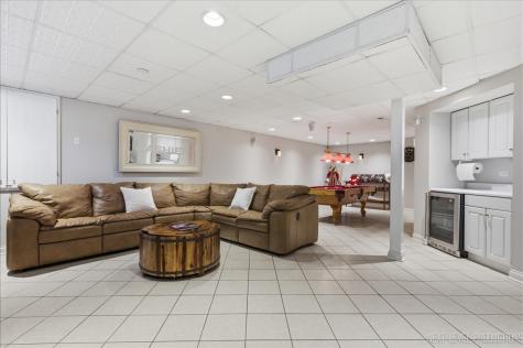 1914 North Ridge Avenue Arlington Heights IL 60004