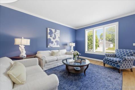 1914 North Ridge Avenue Arlington Heights IL 60004