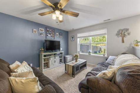 216 Maryland Lane Pingree Grove IL 60140