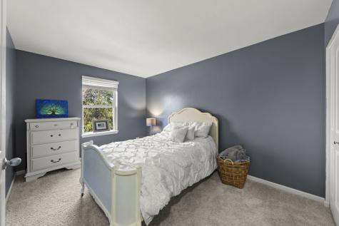 216 Maryland Lane Pingree Grove IL 60140
