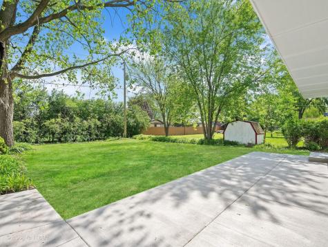 751 Sunnyside Road Roselle IL 60172