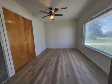 405 South Grove Street Colfax IL 61728