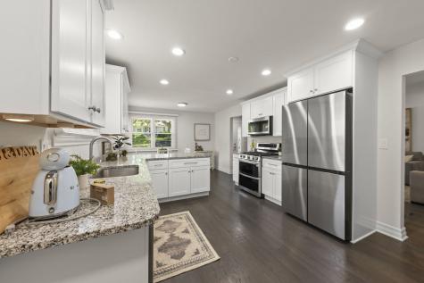 648 South Main Street Naperville IL 60540