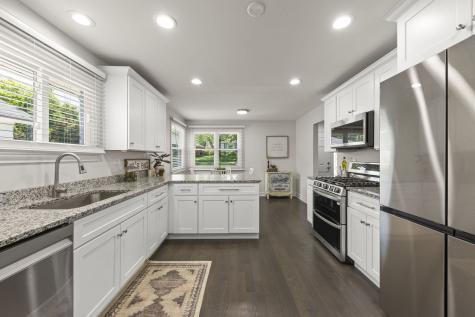 648 South Main Street Naperville IL 60540