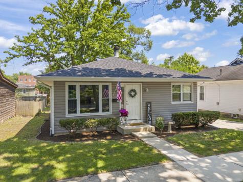 648 South Main Street Naperville IL 60540
