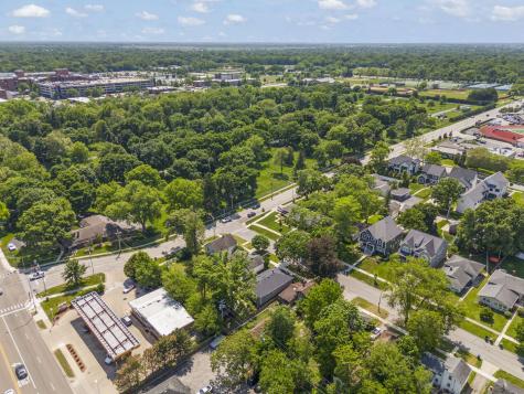 648 South Main Street Naperville IL 60540