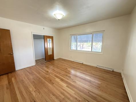 4932 Crain Street Skokie IL 60077