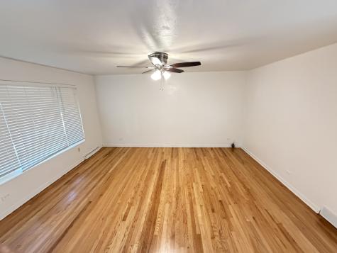 4932 Crain Street Skokie IL 60077