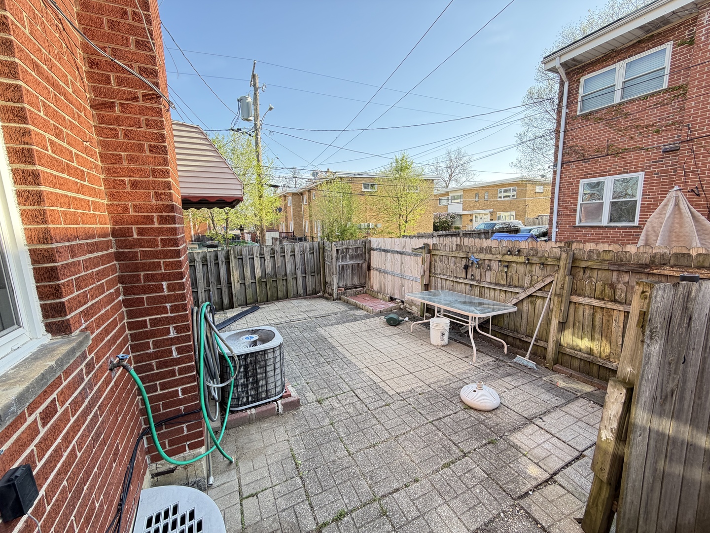 4932 Crain Street Skokie IL 60077
