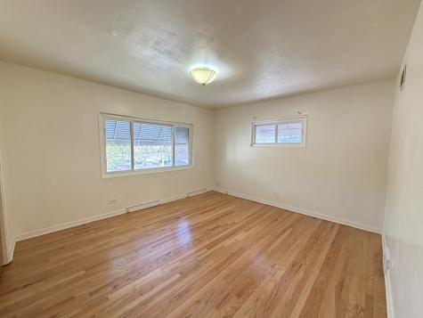4932 Crain Street Skokie IL 60077