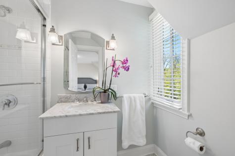 936 Sunset Road Winnetka IL 60093