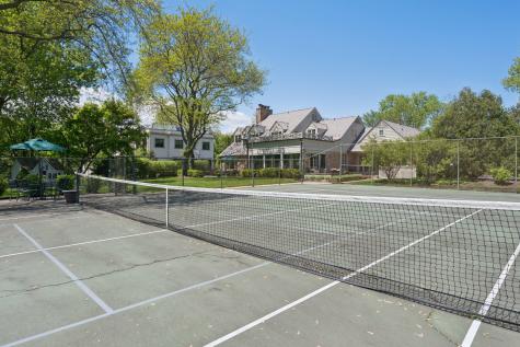 936 Sunset Road Winnetka IL 60093