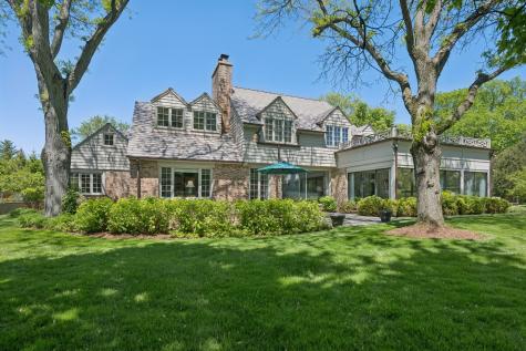 936 Sunset Road Winnetka IL 60093