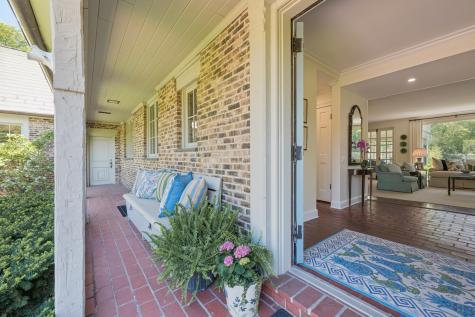 936 Sunset Road Winnetka IL 60093