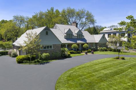 936 Sunset Road Winnetka IL 60093
