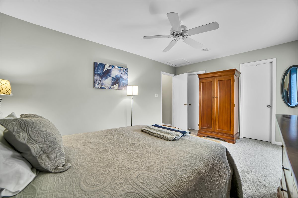 1846 Shetland Road Naperville IL 60565