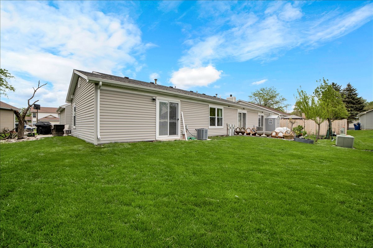 1846 Shetland Road Naperville IL 60565