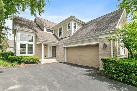 349 Hampton Court Crystal Lake IL 60012