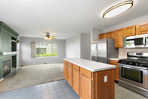 349 Hampton Court Crystal Lake IL 60012