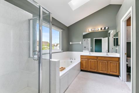 349 Hampton Court Crystal Lake IL 60012