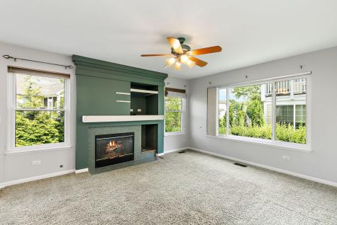 349 Hampton Court Crystal Lake IL 60012