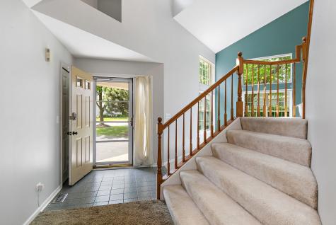 349 Hampton Court Crystal Lake IL 60012