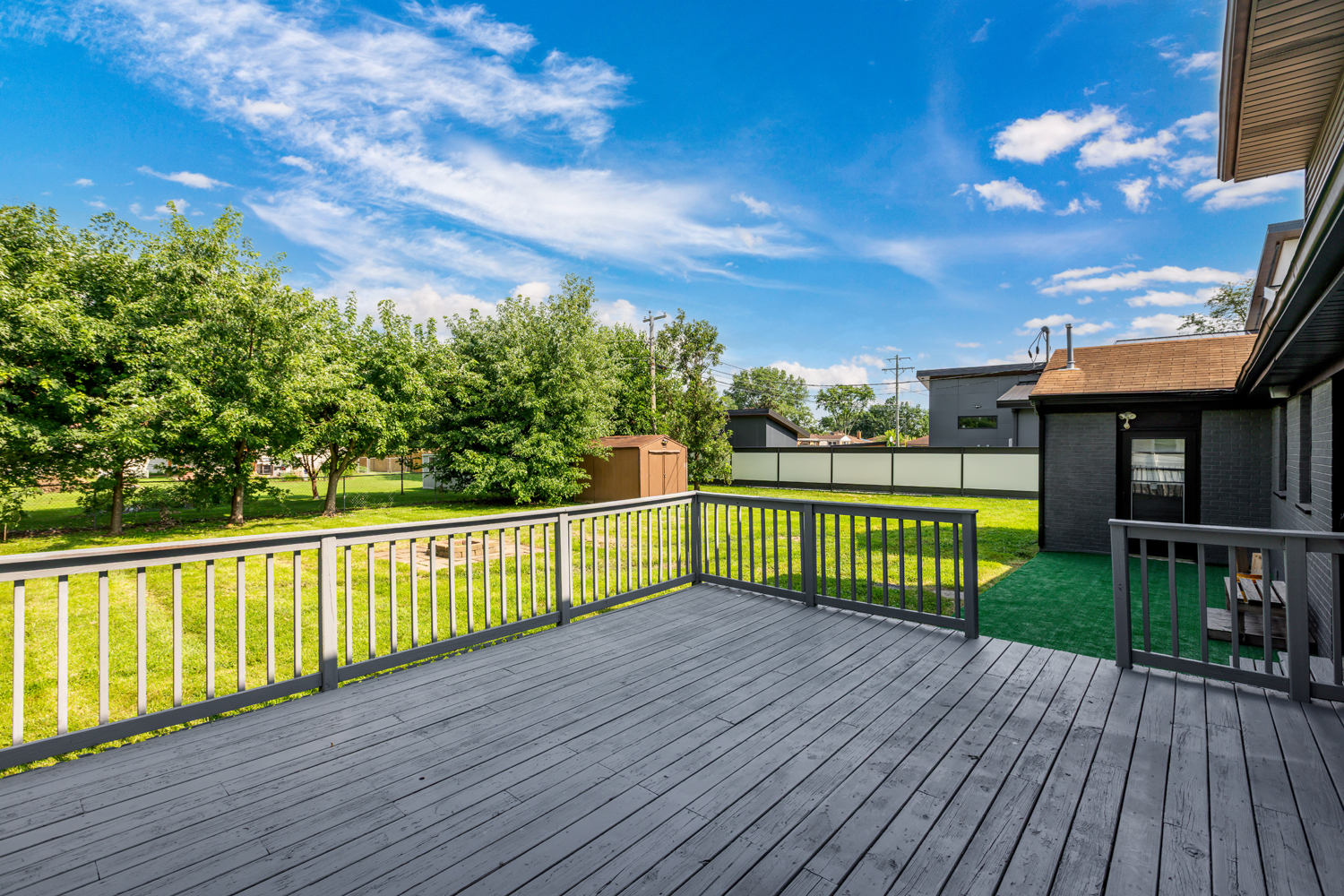 4N327 7TH Avenue Addison IL 60101