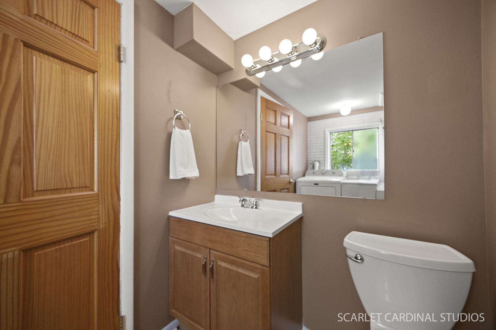 27W170 Fleming Drive Winfield IL 60190