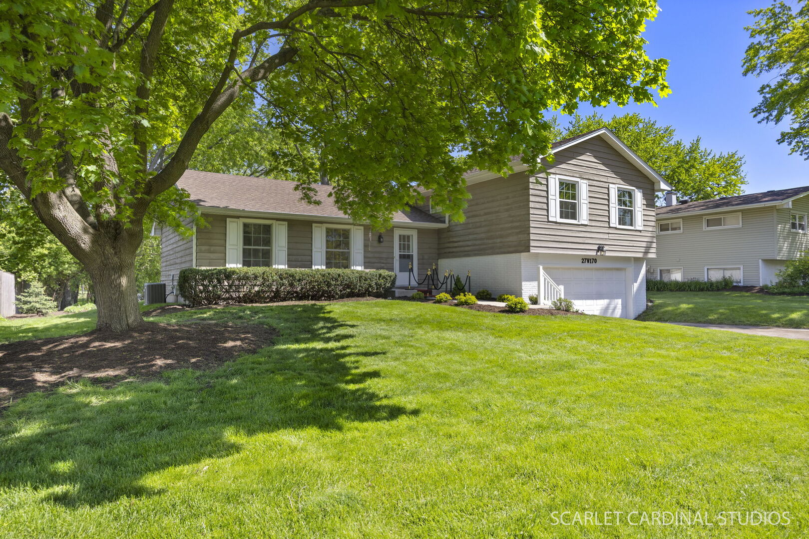 27W170 Fleming Drive Winfield IL 60190