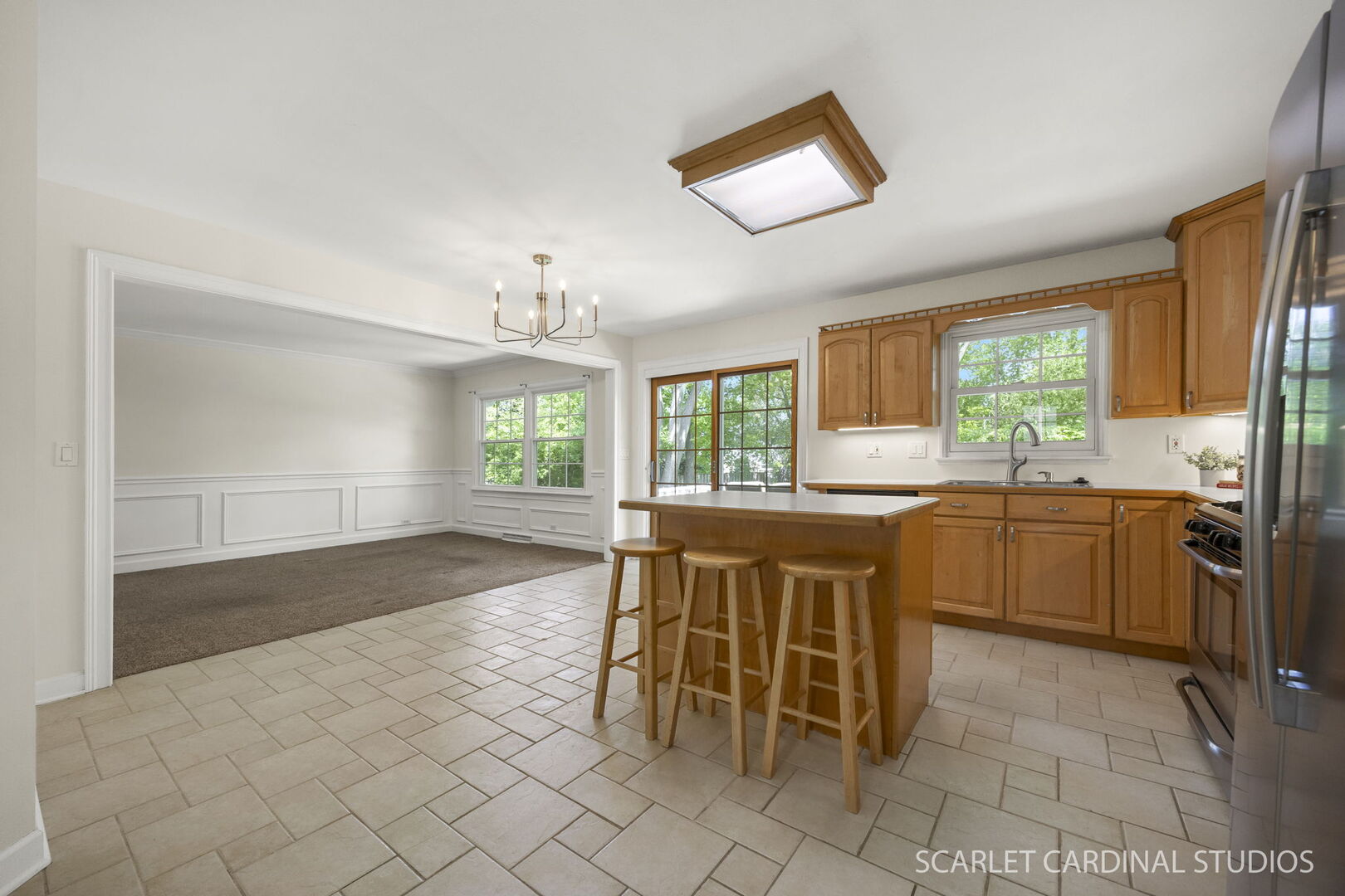 27W170 Fleming Drive Winfield IL 60190