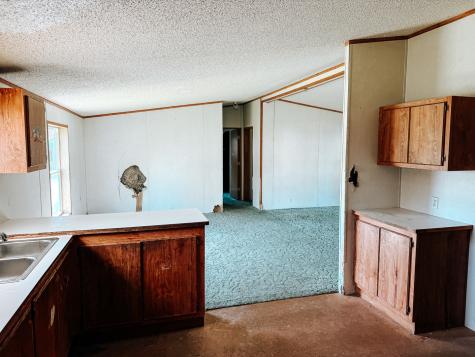 314 1/2 E Seminary Avenue Onarga IL 60955
